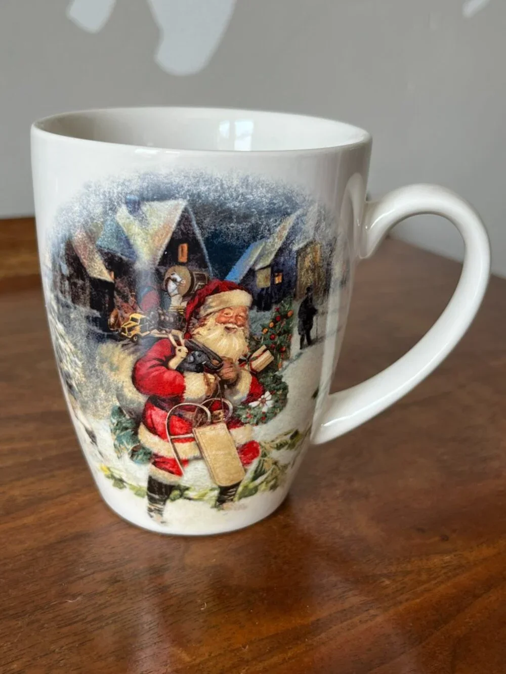 2 Pottery Barn Nostalgic Santa Christmas Village Mugs Stoneware Coffee Cups